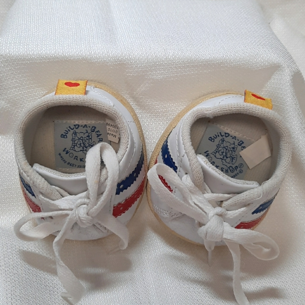 Build•A•Bear Lil' Cub Pudding 15"/Carrier & Shoes - Picture 13 of 15